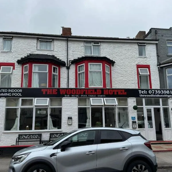 The Woodfield Hotel , Indoor Heated swimming pool, Spacious lounge and Bar，位于布莱克浦的酒店