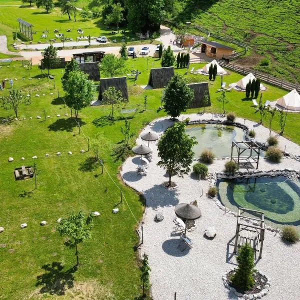 Camp Garden Park-Pitches and Tents，位于拉多夫吉卡的酒店