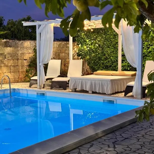 Villa B&B Antiche Macine del Salento - nel cuore del Salento，位于萨尔维的酒店