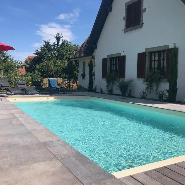 切兹克莉丝汀客房旅馆，位于奥特罗特的酒店