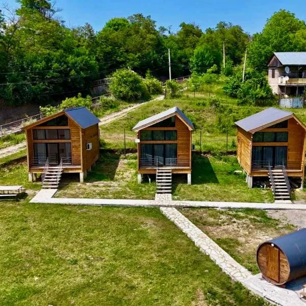 Sioni Hillside Cottages，位于Sioni的酒店