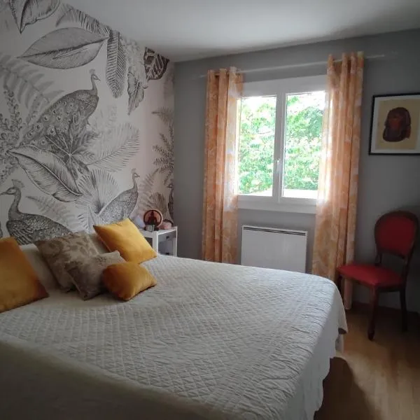 Deux Chambres Doubles pour 4 personnes，位于Polliat的酒店
