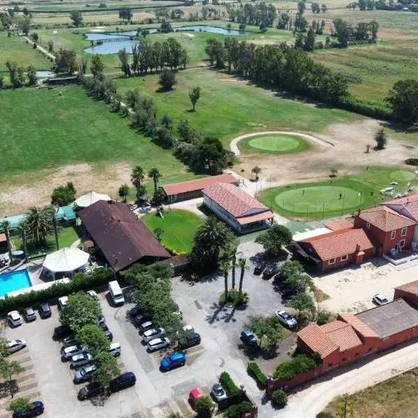 THouse Golf MarediRoma，位于阿尔代亚的酒店