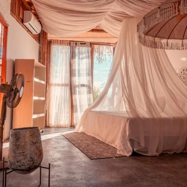 Campamento Estrella Casa del Ángel，位于La Victoria的酒店