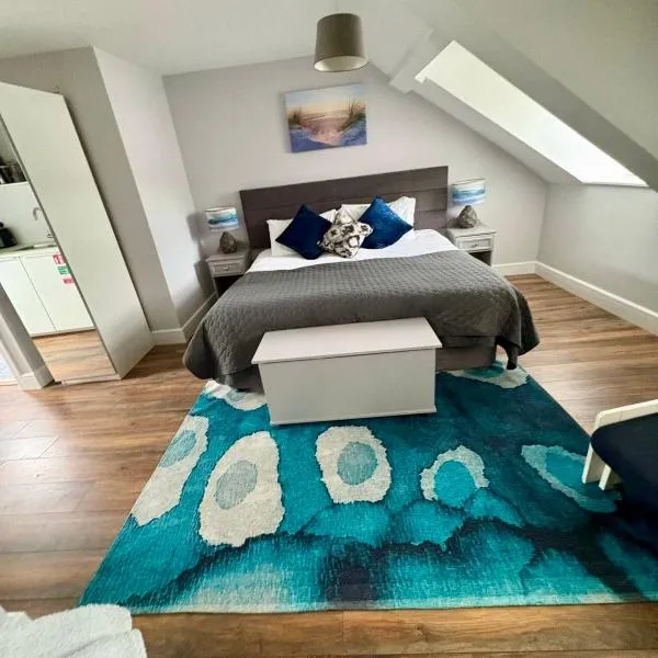 6 New Street Bantry Studio Apartment 3，位于班特里的酒店