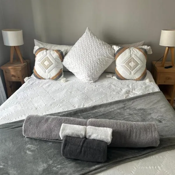 St Michaels Luxury Apartment，位于阿曼济姆托蒂的酒店