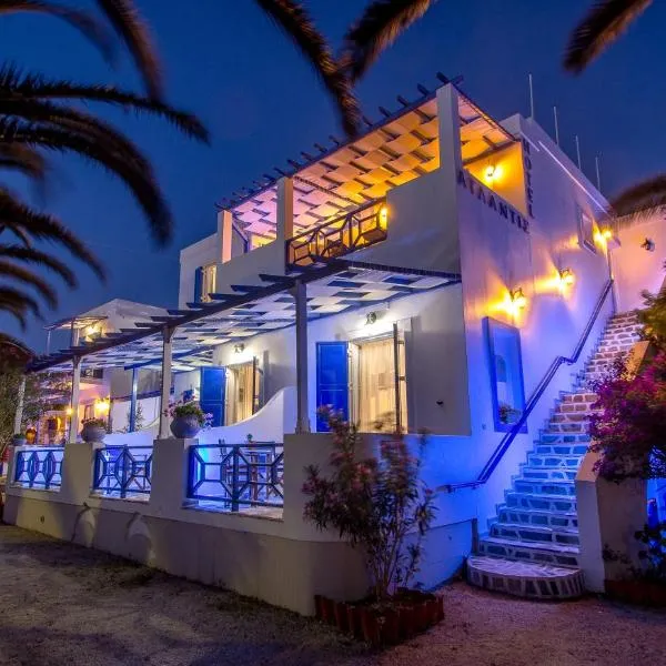 Syros Atlantis，位于瓦里的酒店