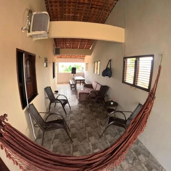 Hostel Refúgio dos Lençóis，位于巴雷里尼亚斯的酒店