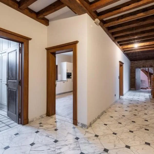 Junior Suite with a terrace and private entrance，位于迪斯特的酒店