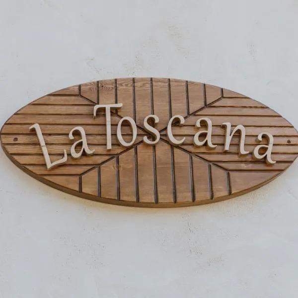 La Toscana Casa Rural piscina ,parking ,barbacoa，位于Jadraque的酒店