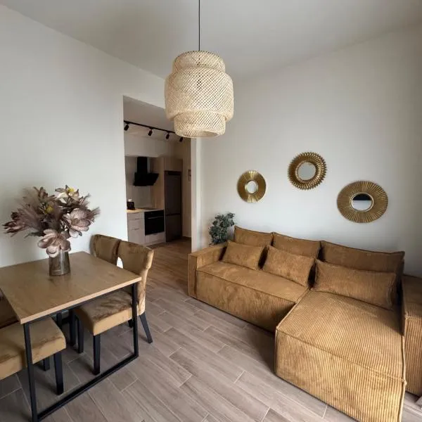 Artemis Apartments，位于季亚科普通的酒店