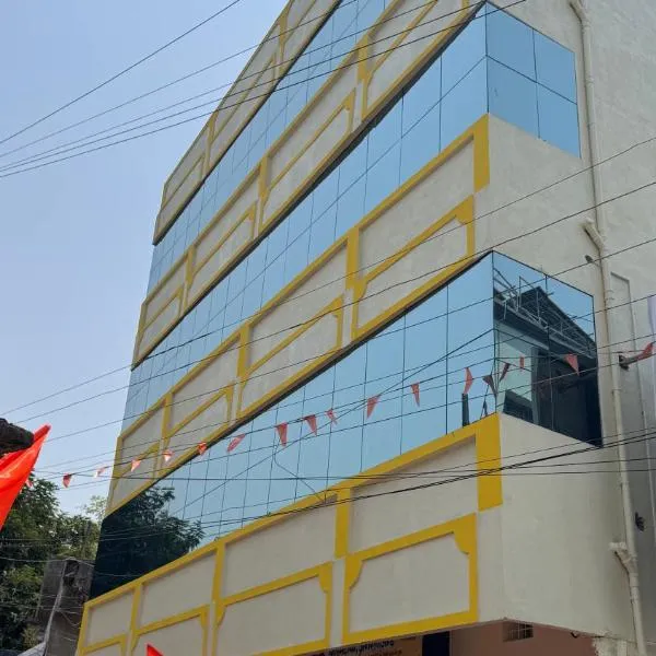 Hotel Prisha Recidency,位于Wardha的酒店