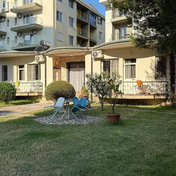 Guroal Holiday House，位于圣金的酒店
