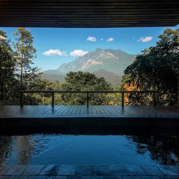 Ruedufon- Private Nature Retreat in Chiang Dao，位于Ban Tham的酒店