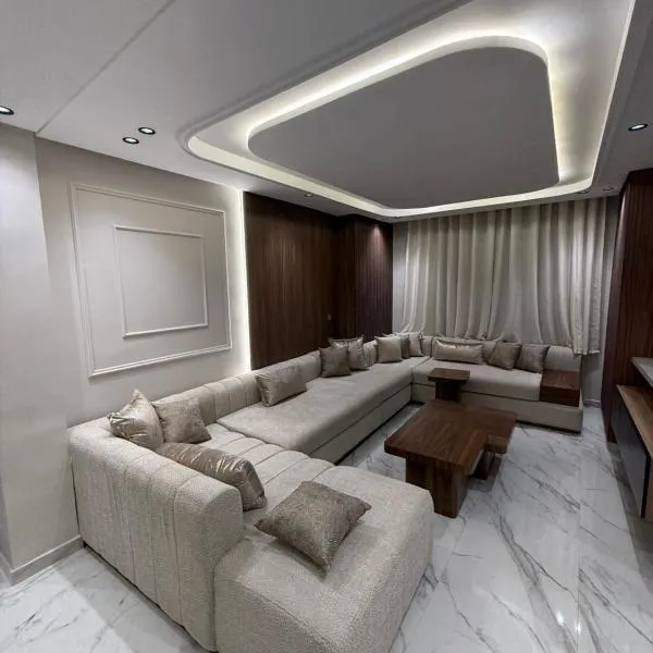 Appartement kissariya luxury，位于纳祖尔的酒店