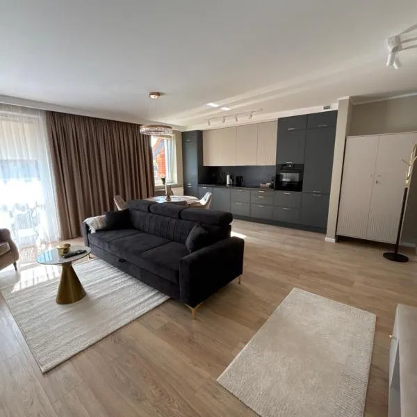 Apartament Symsar，位于瓦尔米亚地区利兹巴克的酒店