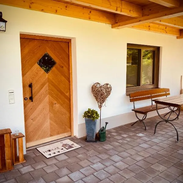 Ferienwohnung Apartment Herrnwahlthann，位于Hausen的酒店