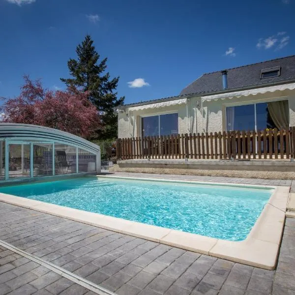 Chambre d'hôtes au Domaine de la Moretie，位于Cublac的酒店