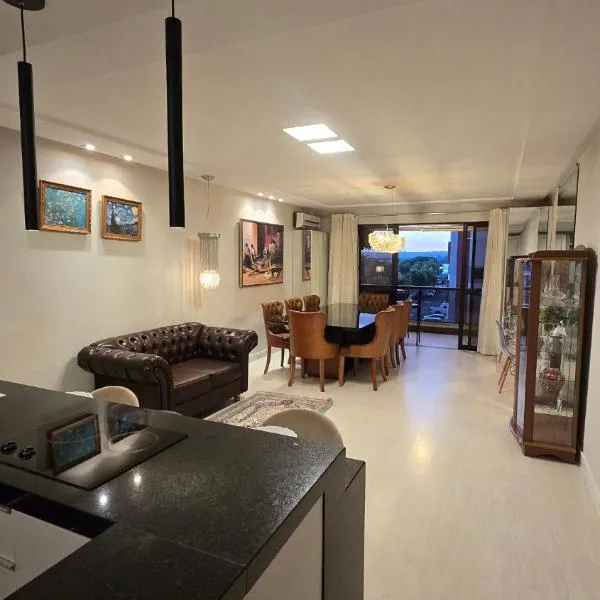 Luxurious apartment with lake side，位于巴西利亚的酒店