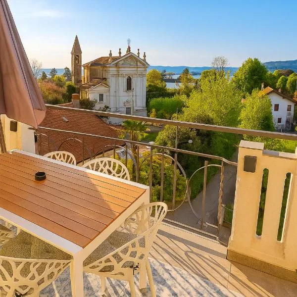 Casa Carlotta - Lake view apartments，位于莱萨的酒店