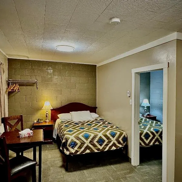 Caravel Motel，位于斯威夫特卡伦特的酒店