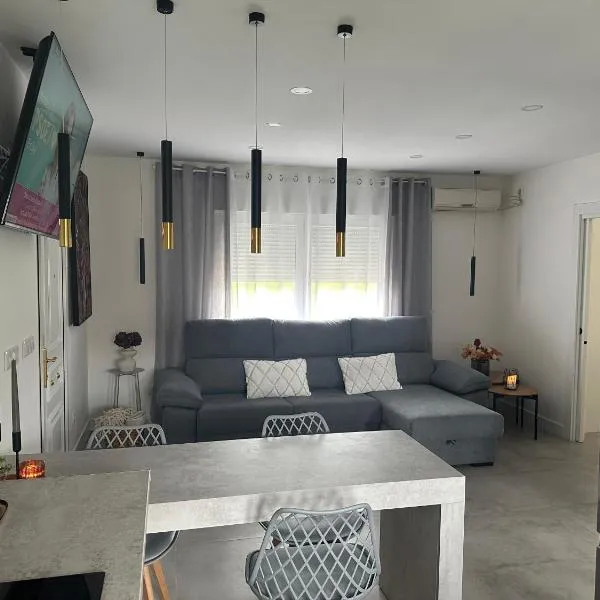 Cool House，位于托雷拉韦加的酒店