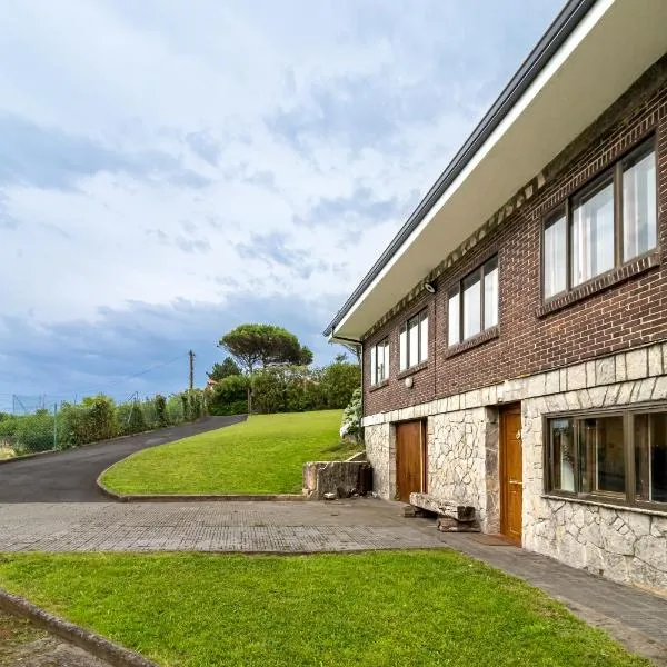 Ajo Sea House，位于Bareyo的酒店