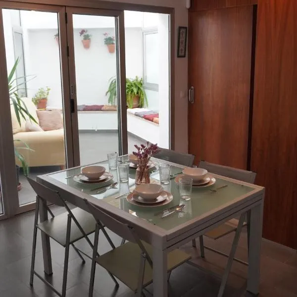 Casa Marcur Santa Cruz，位于塞维利亚的酒店