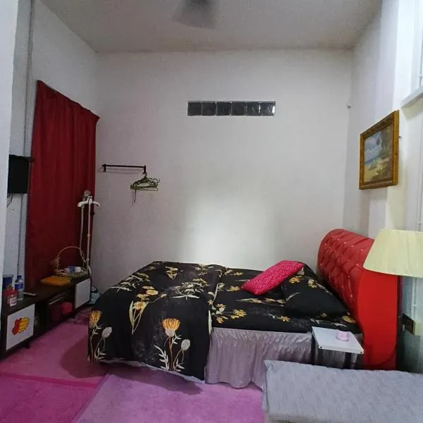 Cassa Bonda Std Triple Room，位于Machang的酒店
