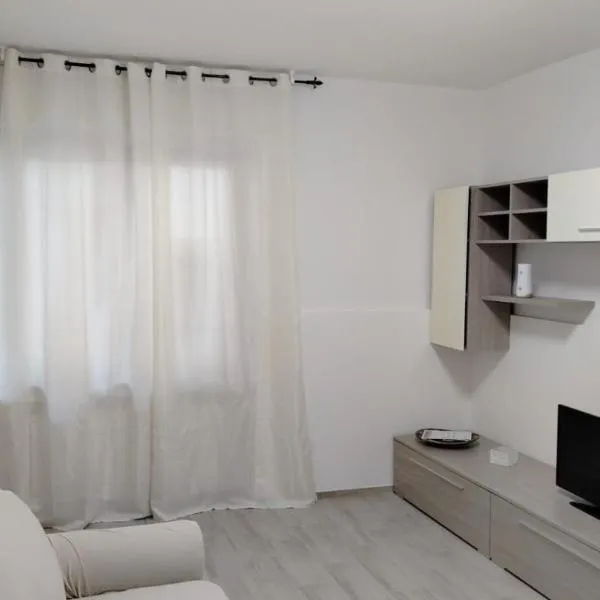 Dimora felice 2 - centro storico，位于瓦斯托的酒店