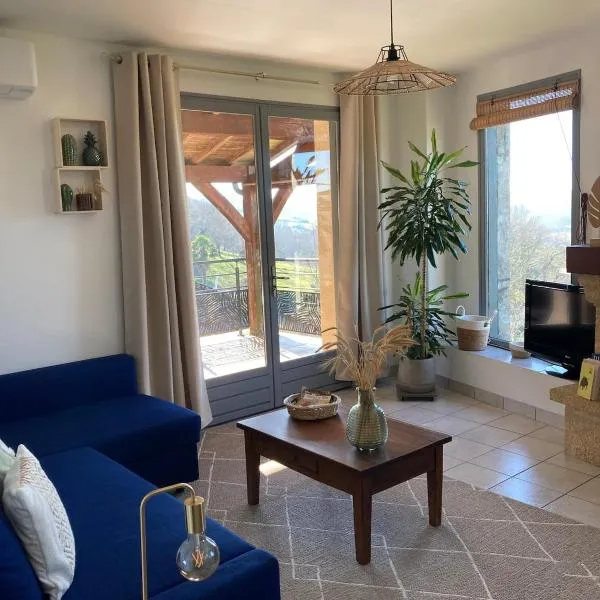 Le Périd'Or - Maison avec très belle vue à Marnac，位于Marnac的酒店