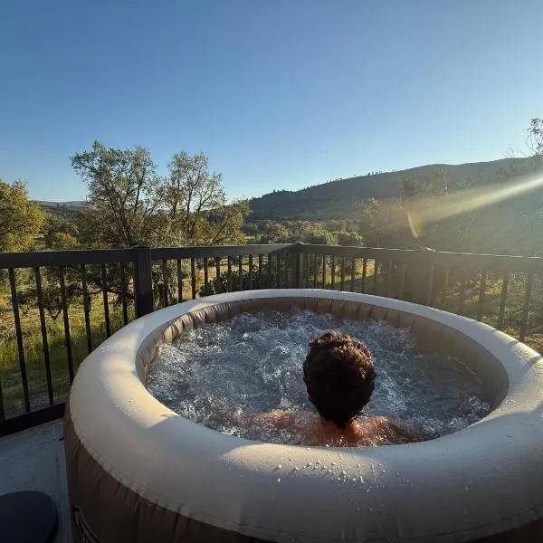 Terras do Salvado Agroturismo，位于凡道的酒店