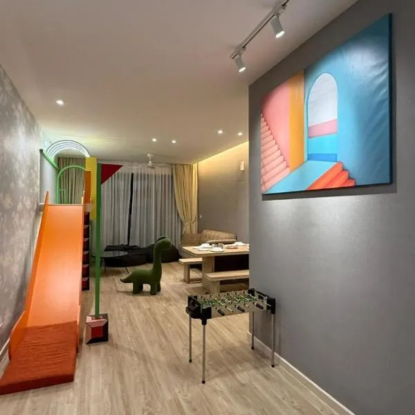 Legoland Malaysia Medini Luxury Play & Stay 5pax，位于Iskandar Puteri的酒店