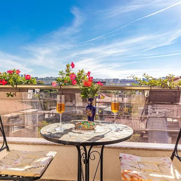 Rosemary，位于Vranjic的酒店