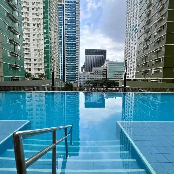 Virgo Nest Rentals - Avida Riala IT Park - City View，位于塔博克的酒店