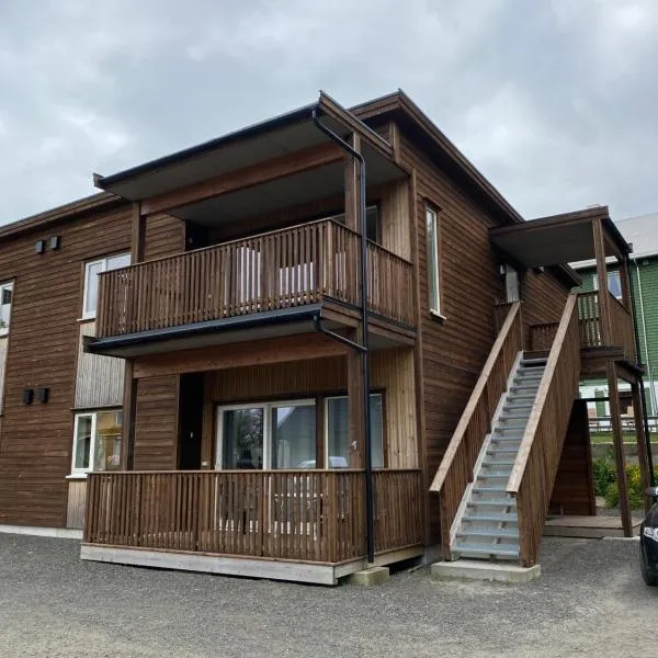 Central Lofoten Apartment - Sleeps 4，位于Vestvågøya的酒店