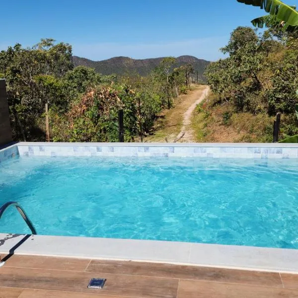 Bangalô Sol e Lua - ao lado da portaria do Parque Nacional，位于圣若热岛的酒店