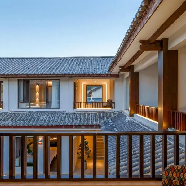 大理沙溪云喜七月精品客栈 Shaxi Ancient Town Yunxi Qiyue Guesthouse，位于剑川县的酒店