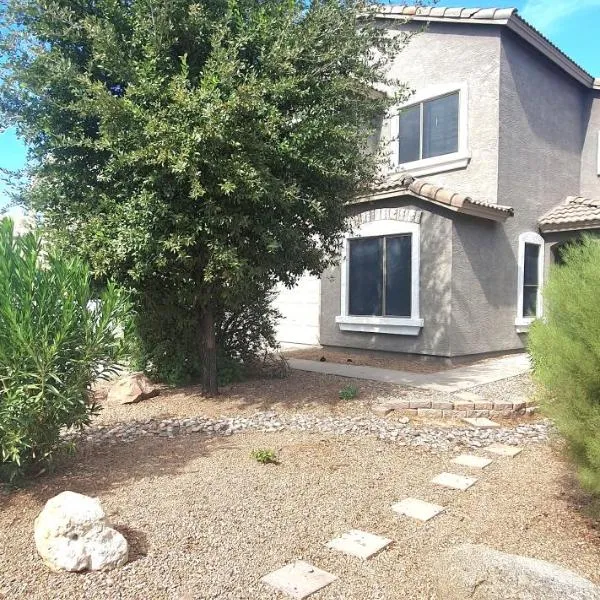 Premier quiet cozy home Wi-Fi & Coffee, San Tan Valley，位于San Tan Valley的酒店