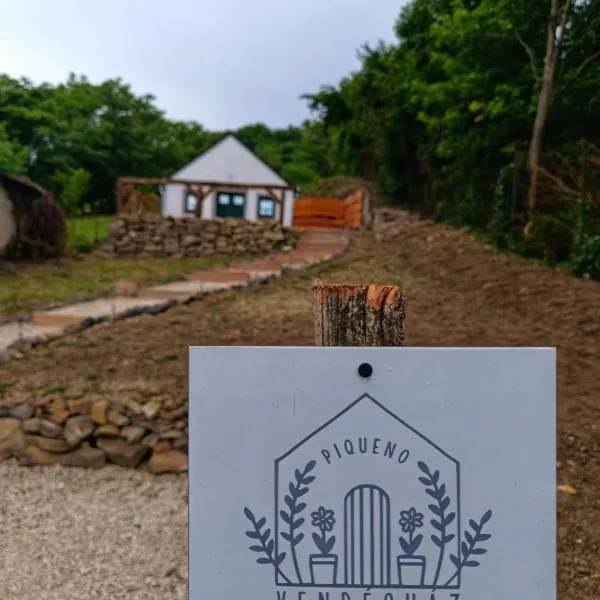 Piqueno Vendégház，位于采尔德默尔克的酒店