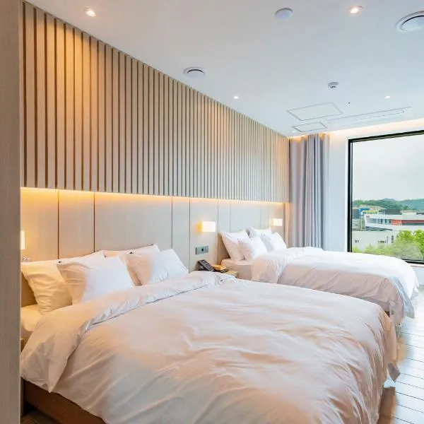 Hound Hotel Hyeoksindosi Branch,位于大邱的酒店