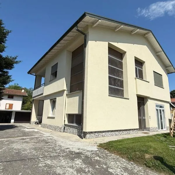 MXP Lakes 3BR Apartment - Casa Buda Maggiore, Direct Host，位于Lisanza的酒店