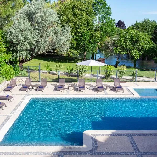 SOWELL HOTELS Domaine de la Petite Isle，位于索尔格河畔利勒的酒店