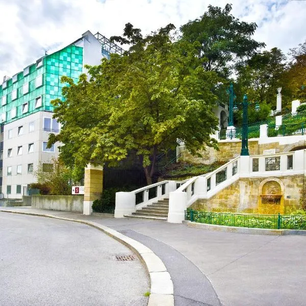 Hotel Strudlhof Vienna，位于Langenzersdorf的酒店