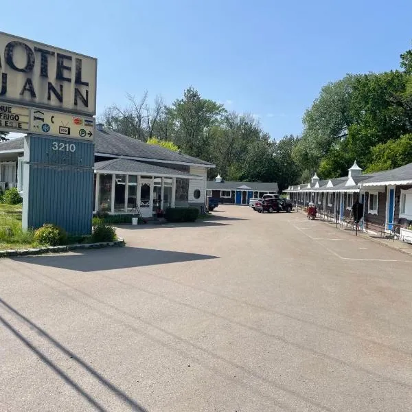 简恩汽车旅馆，位于魁北克市的酒店