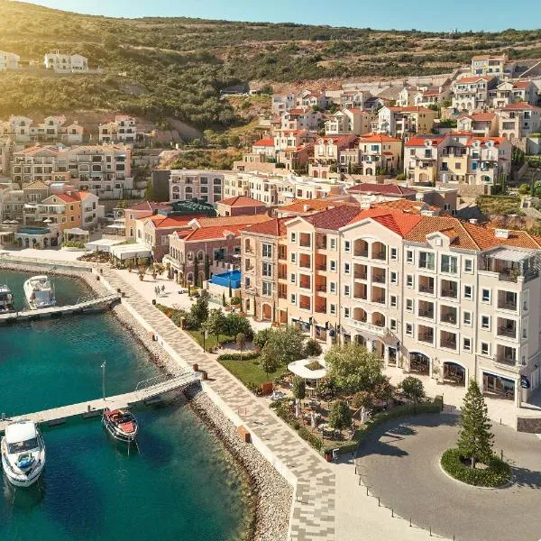 Lustica Bay Marina Village by 2BHome，位于卢什蒂卡的酒店