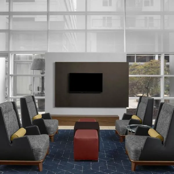 Courtyard by Marriott Atlanta Buckhead，位于亚特兰大的酒店