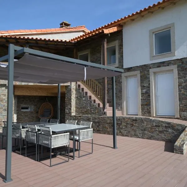 Casas do Azibeiro，位于Veigas的酒店