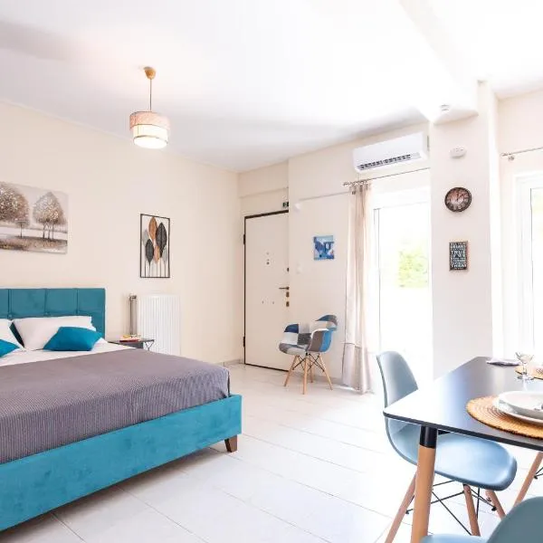 Domelia's Blue Bay Haven near Rafina port，位于拉斐那的酒店