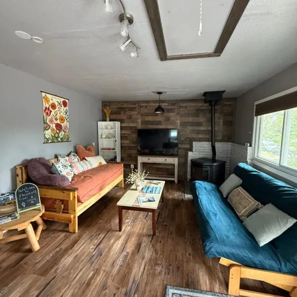 Charming Private Casita，位于弗拉格斯塔夫的酒店